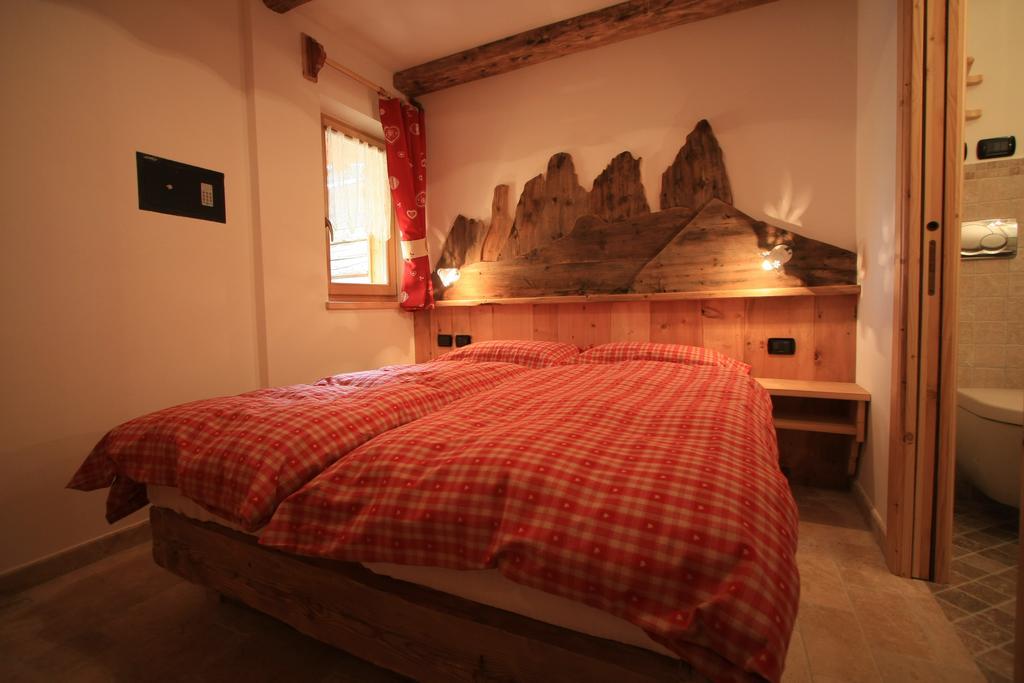 Chalet Pian Campitello di Fassa Rom bilde